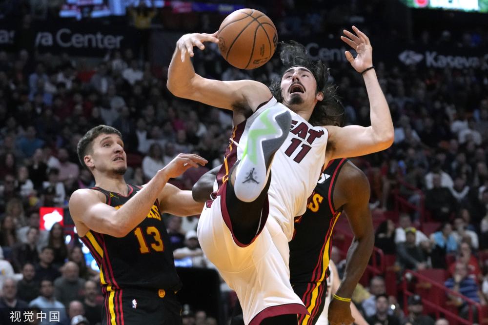 与伍兹的合 与伍兹的合