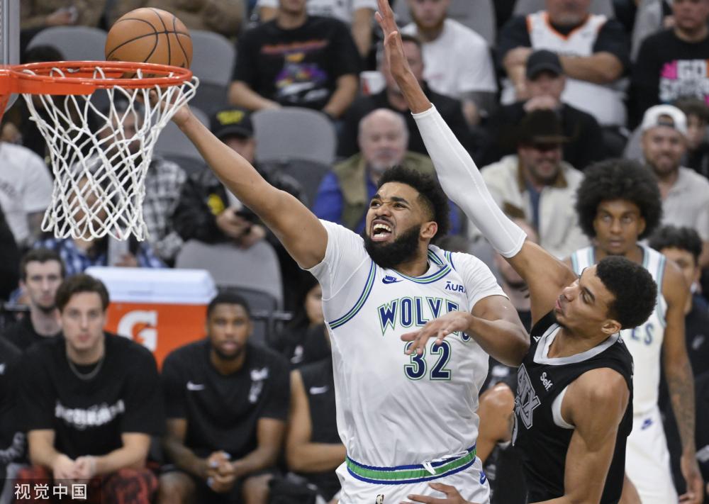 詹姆斯50000分里程碑东契奇30+15 湖人大胜鹈鹕.